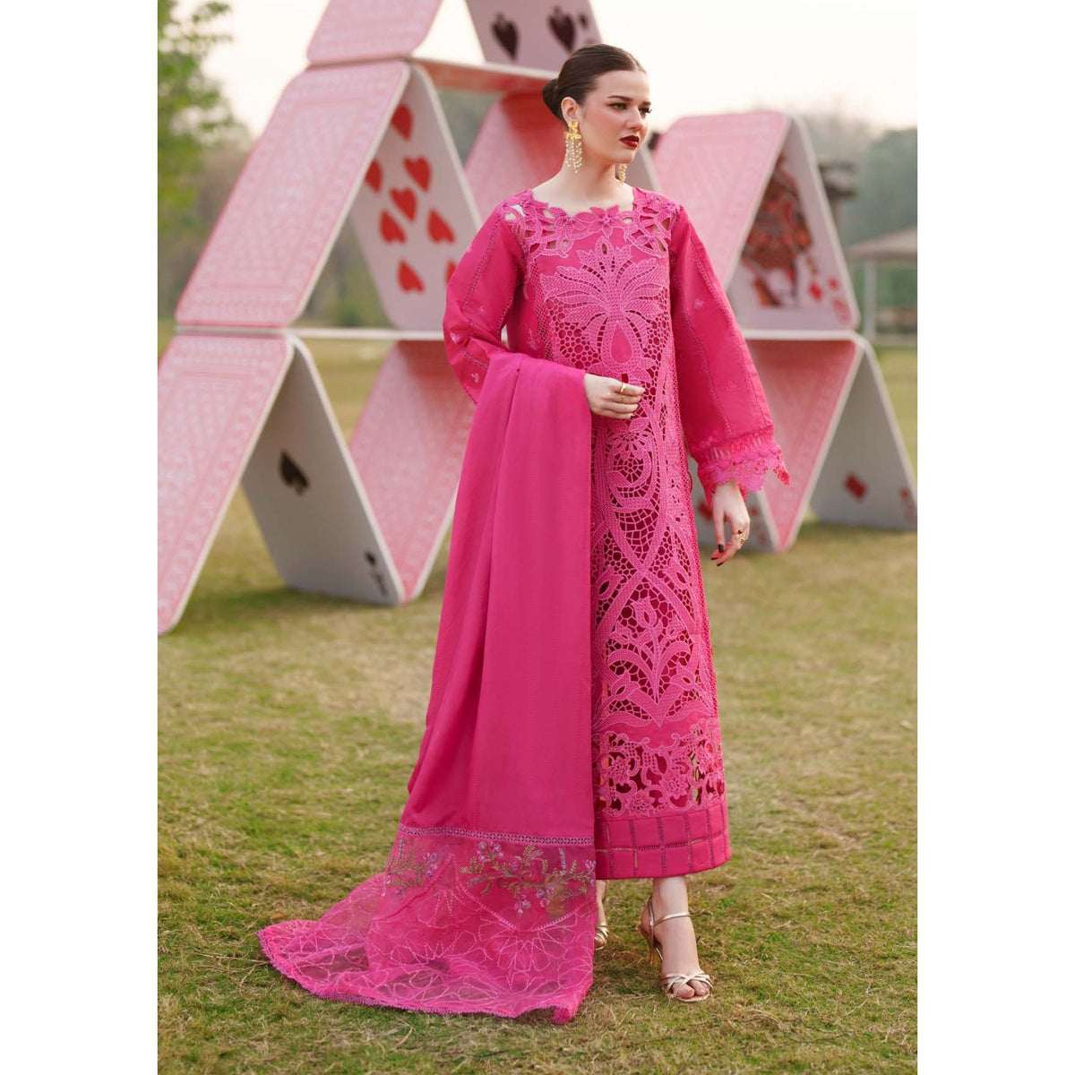 Summer Queen By Parishay