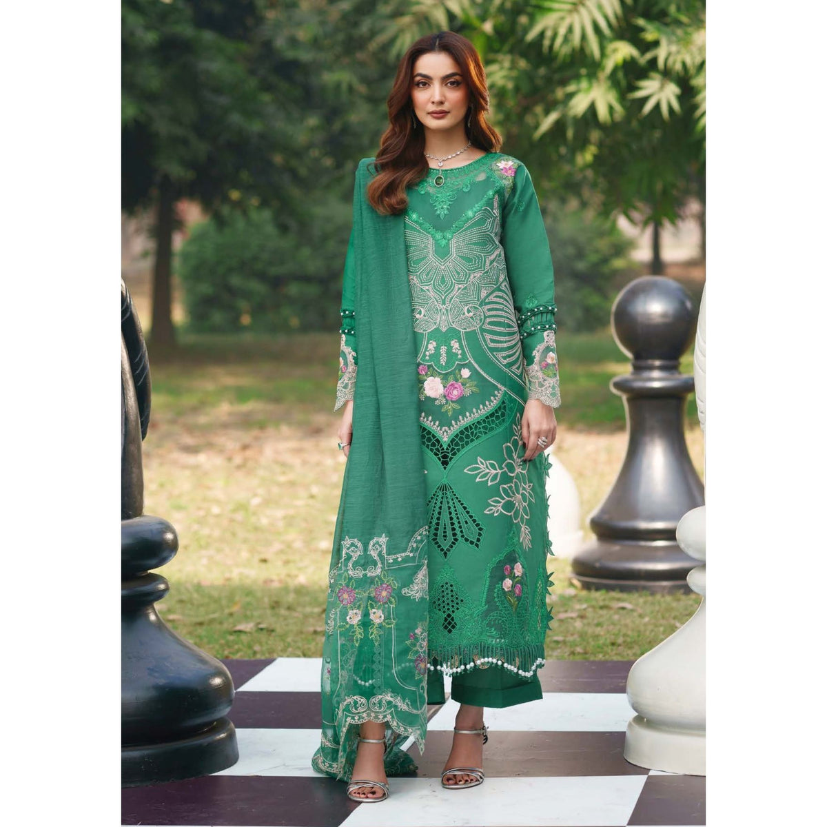 Summer Queen By Parishay