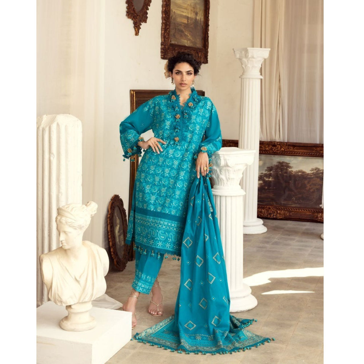 Chicken Kari Embroidered - 3 Pc | DN-52042