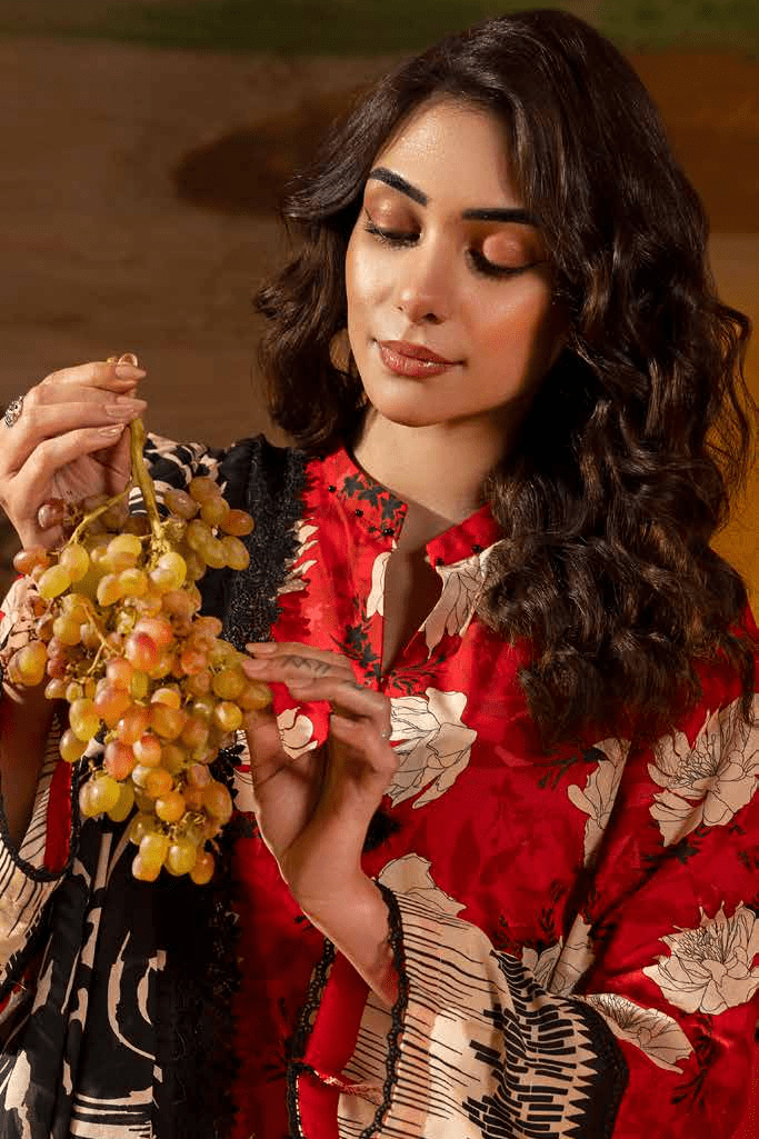 Gul Ahmad Red & Blods Spring Summer Lawn 3pc Unstitched Suit CL42180