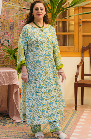 PRINTED CHIFFON mother 's collection