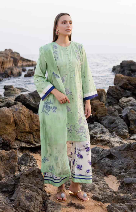 TUSCANY EMBROIDERED Lawn