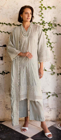 CLARA embroidered_Lawn 2025