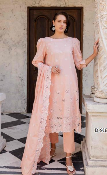 CLARA embroidered_Lawn 2025