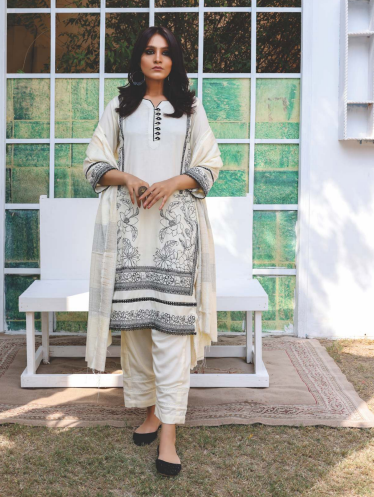 Embroidered Regal