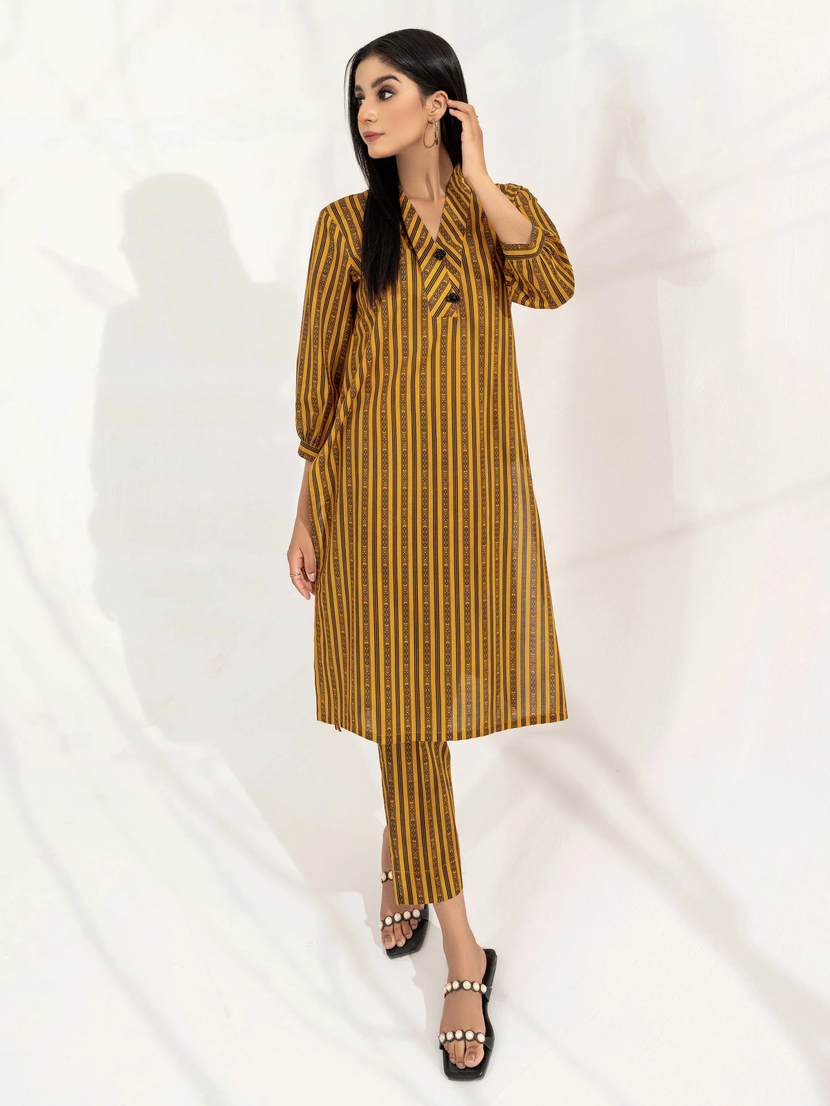 Limelight Lawn Printed shirt Unstitched 1pc U2877SH-SSH-374