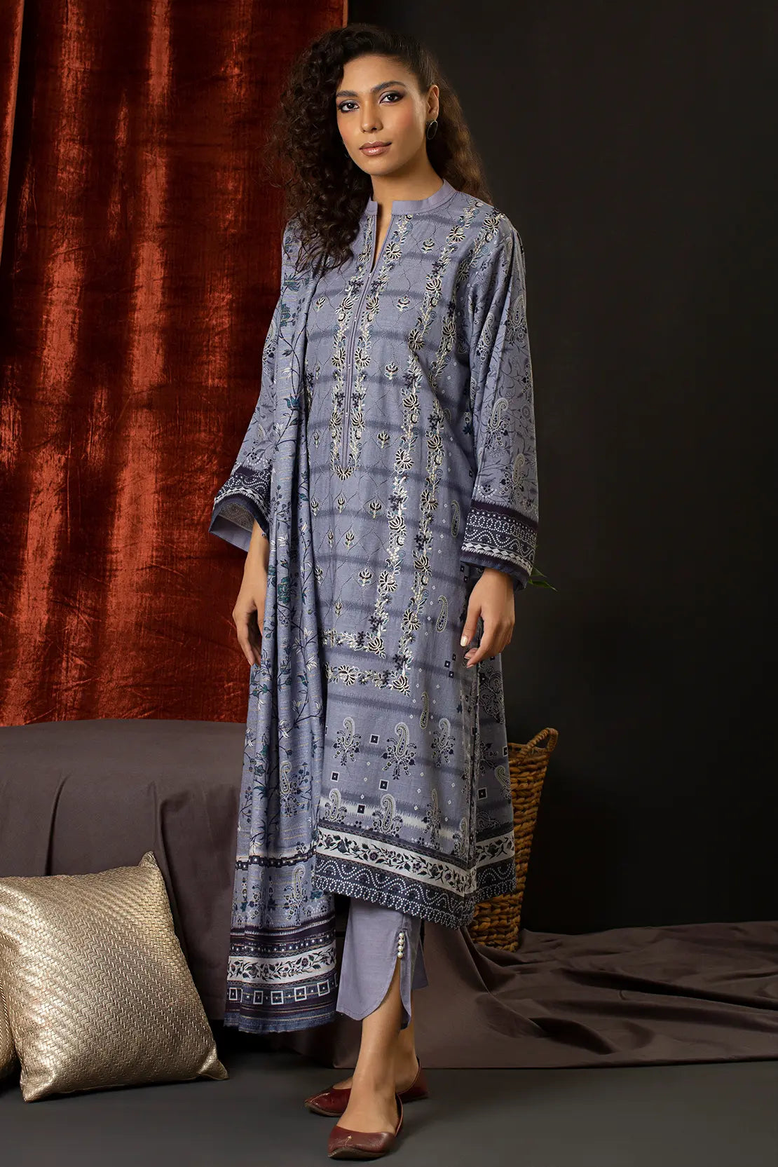 Rashid Textile Aadab Embroidered Khaddar unstitched 3pc suit 8308