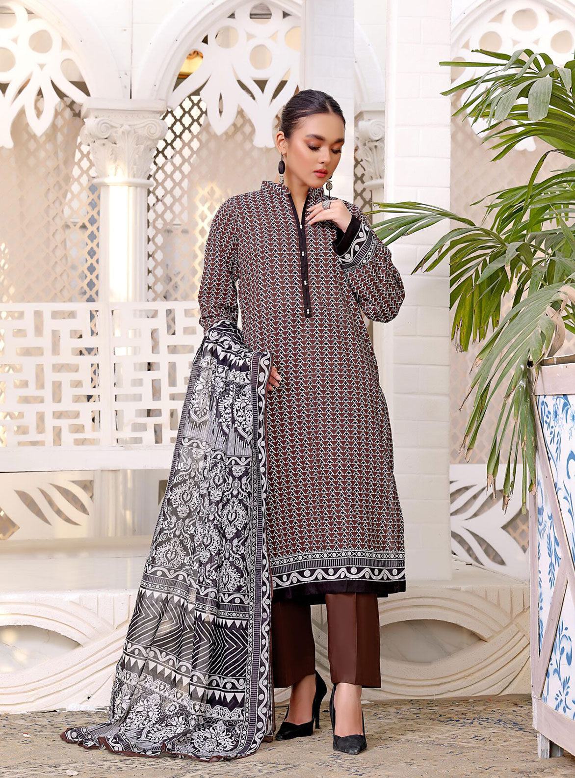 ZOELLA – PREMIUM LAWN- 3P ARAAISH