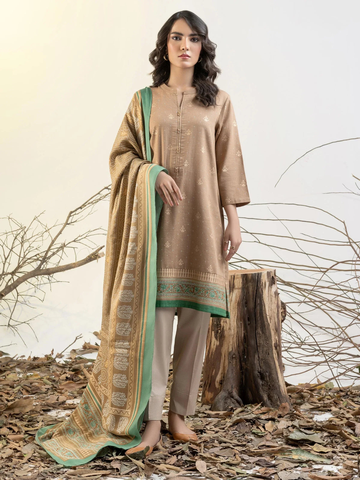 Limelight Winter printed khaddar Unstitched 3Pc Suit U2623 Beige